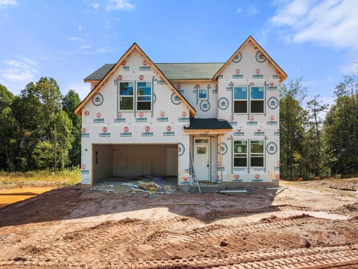 MLS #CAR4299698 image #0