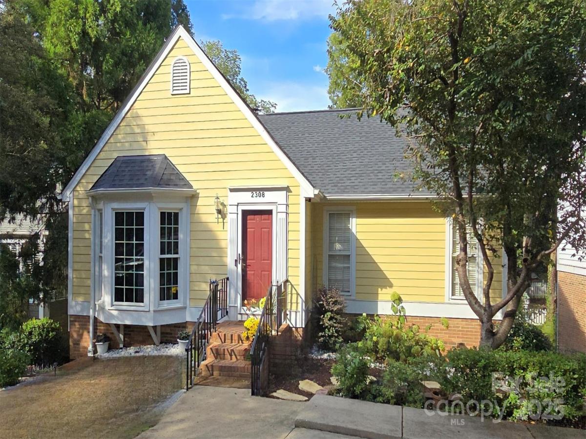 MLS #CAR4299824 image #0