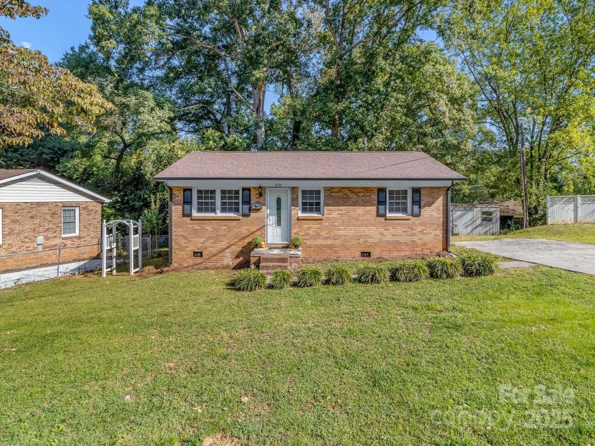 MLS #CAR4299988 image #0