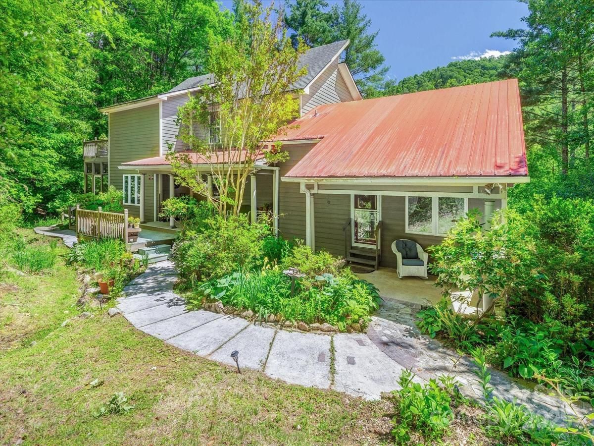 MLS #CAR4300094 image #0