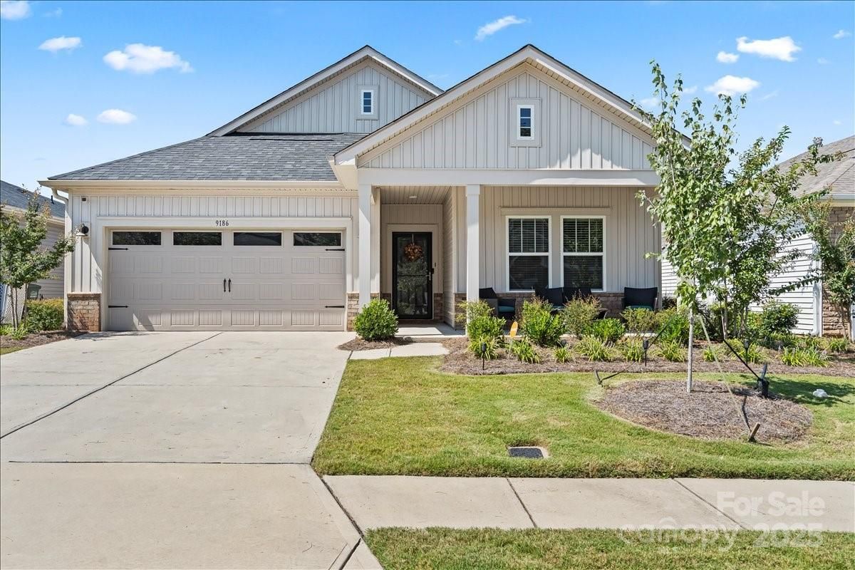 MLS #CAR4300303 image #0