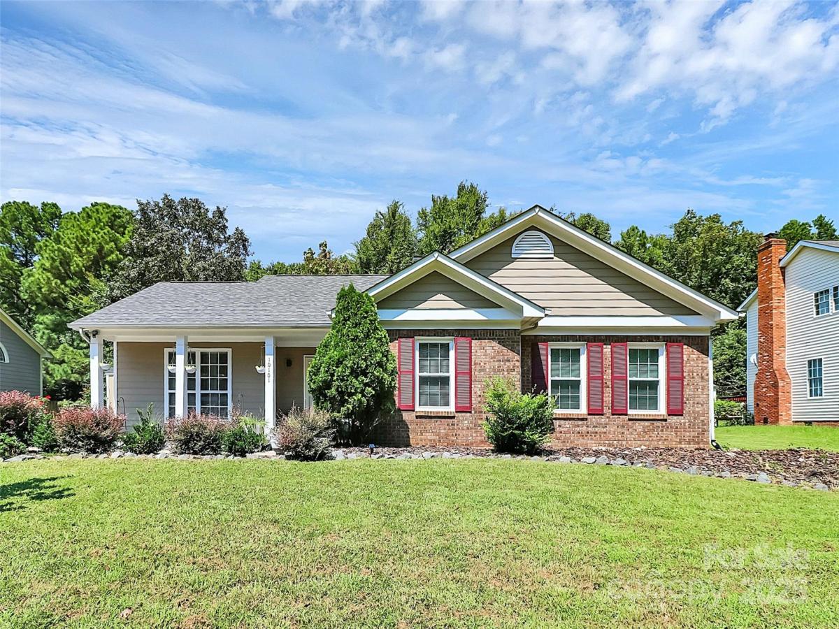 MLS #CAR4300416 image #0