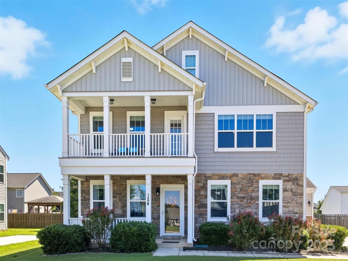 MLS #CAR4300558 image #0