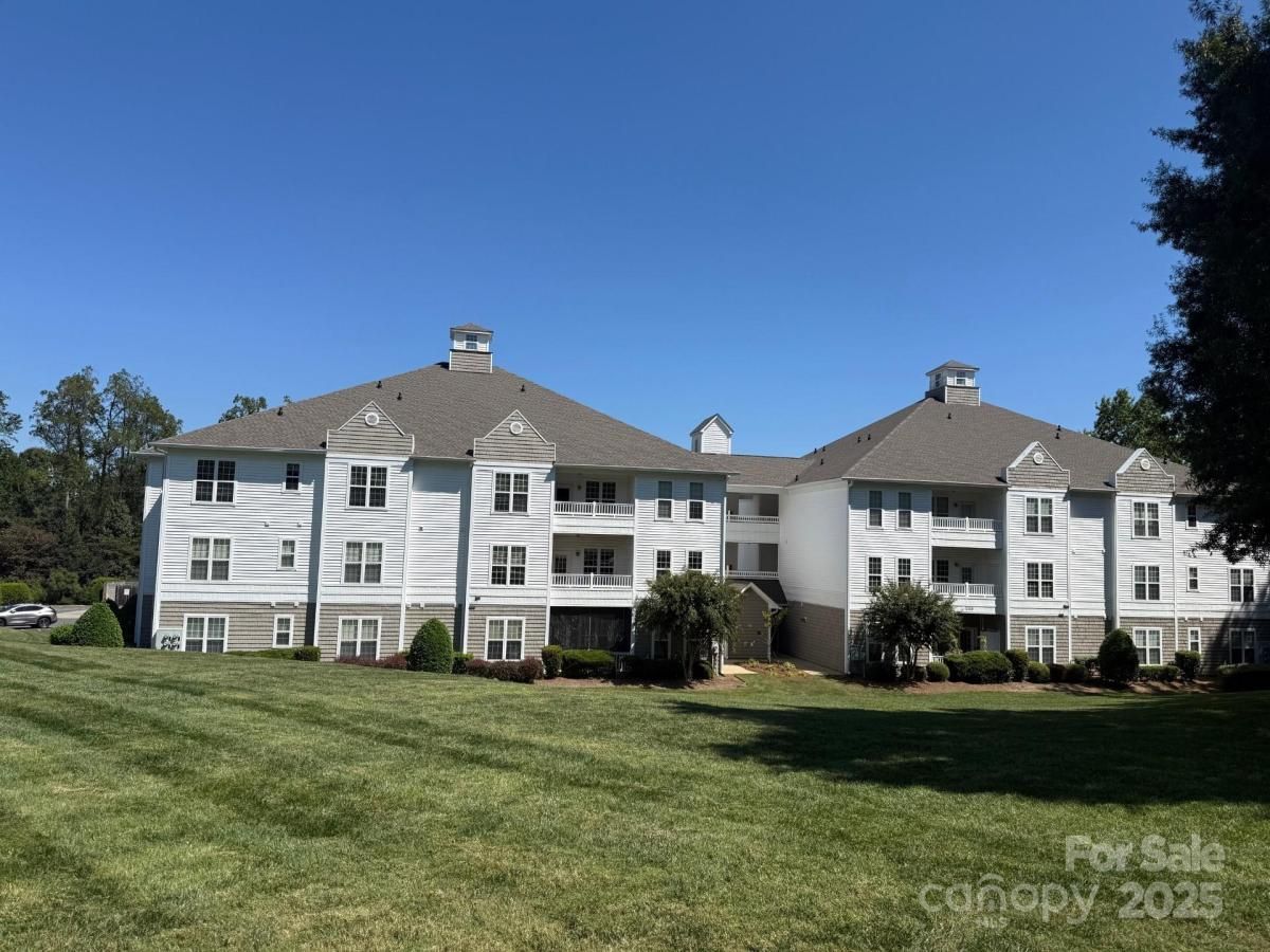 MLS #CAR4300651 image #0