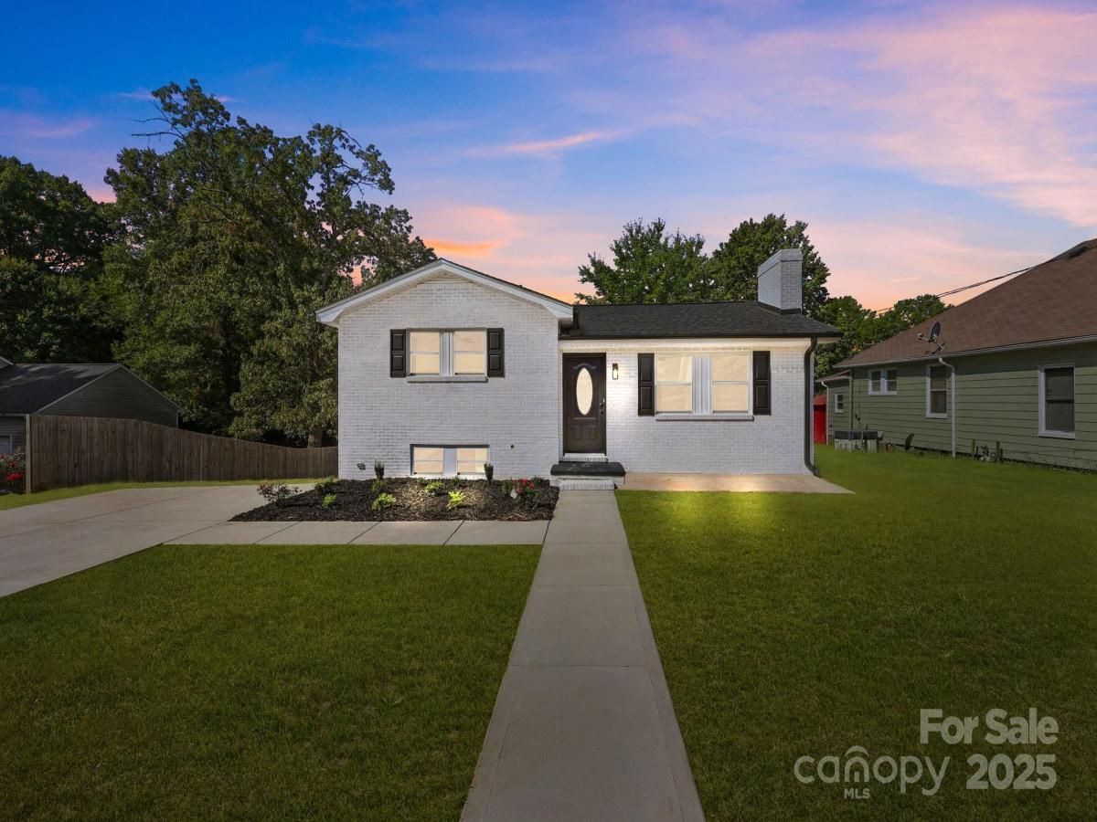 MLS #CAR4300897 image #0