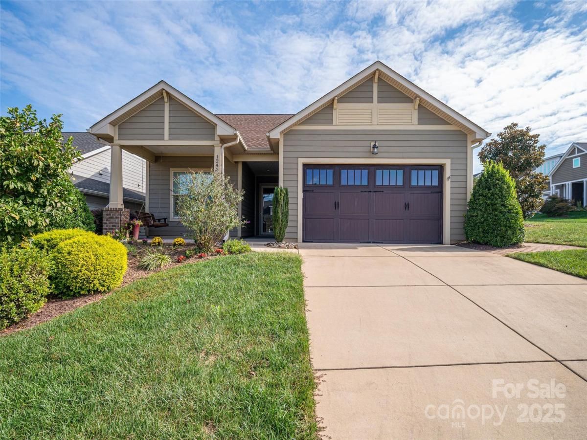 MLS #CAR4300994 image #0