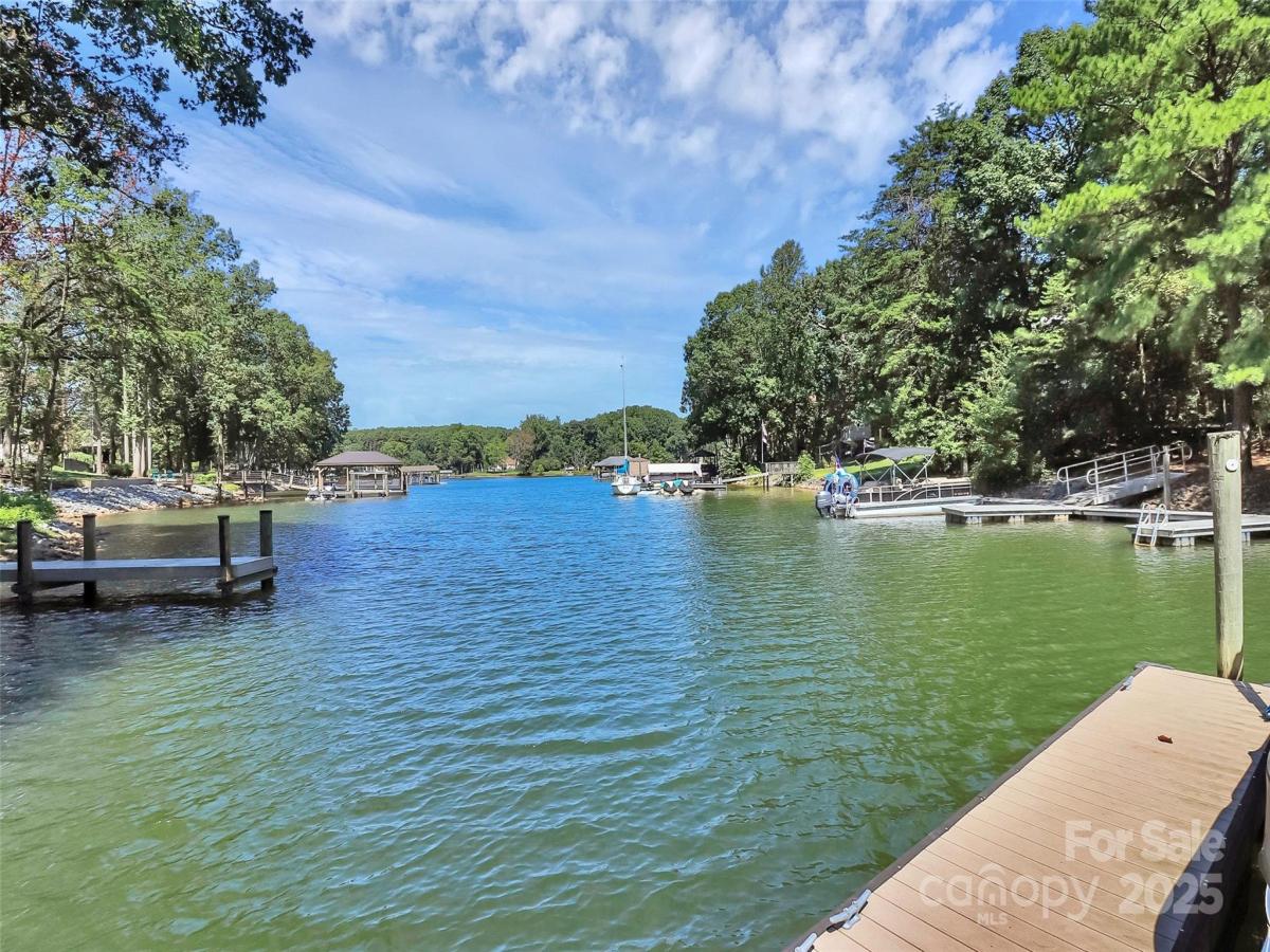 MLS #CAR4301163 image #0