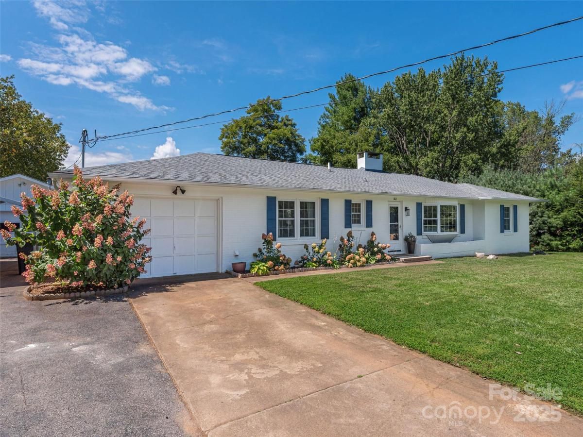 MLS #CAR4301265 image #0