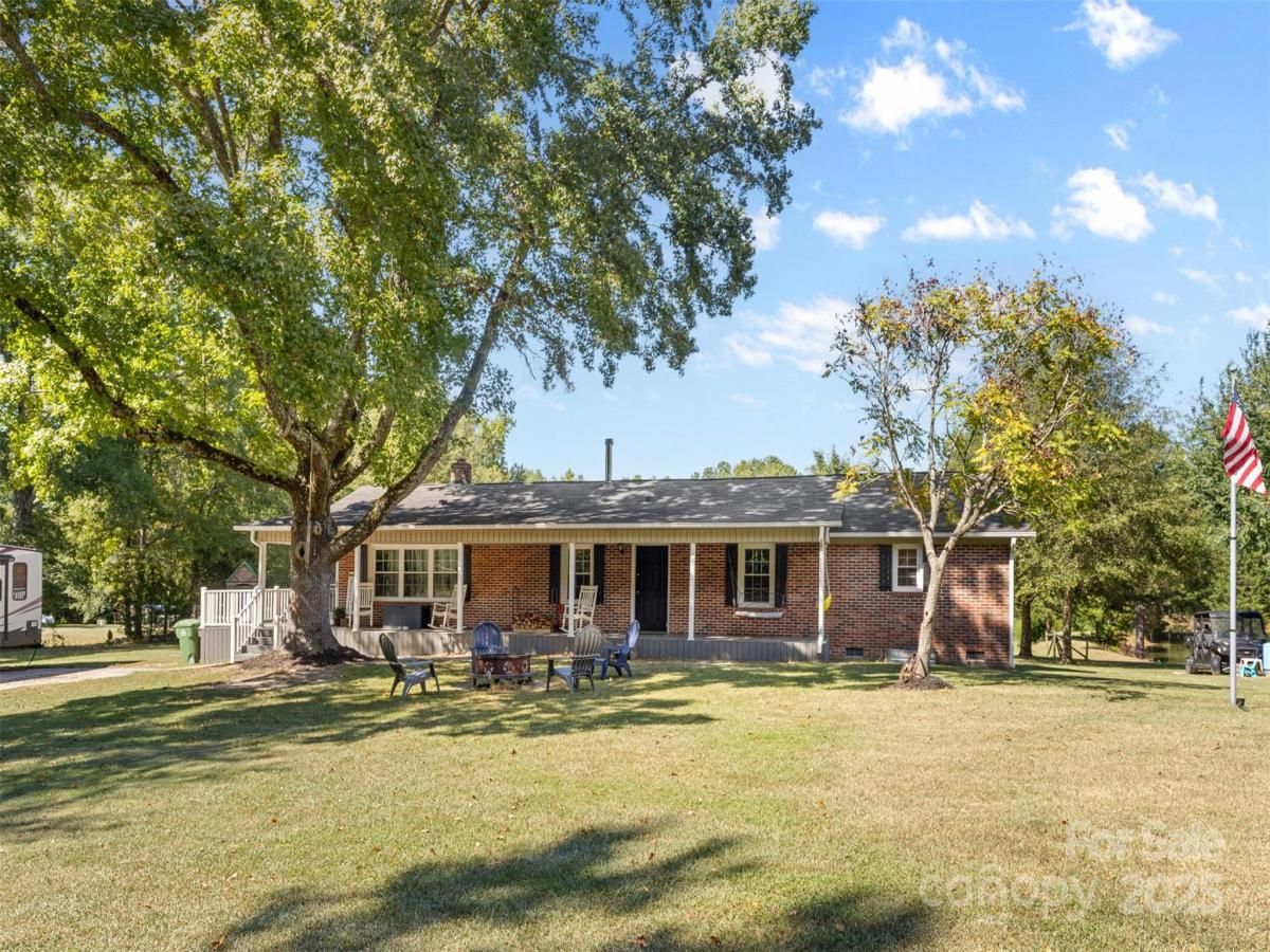 MLS #CAR4301448 image #0