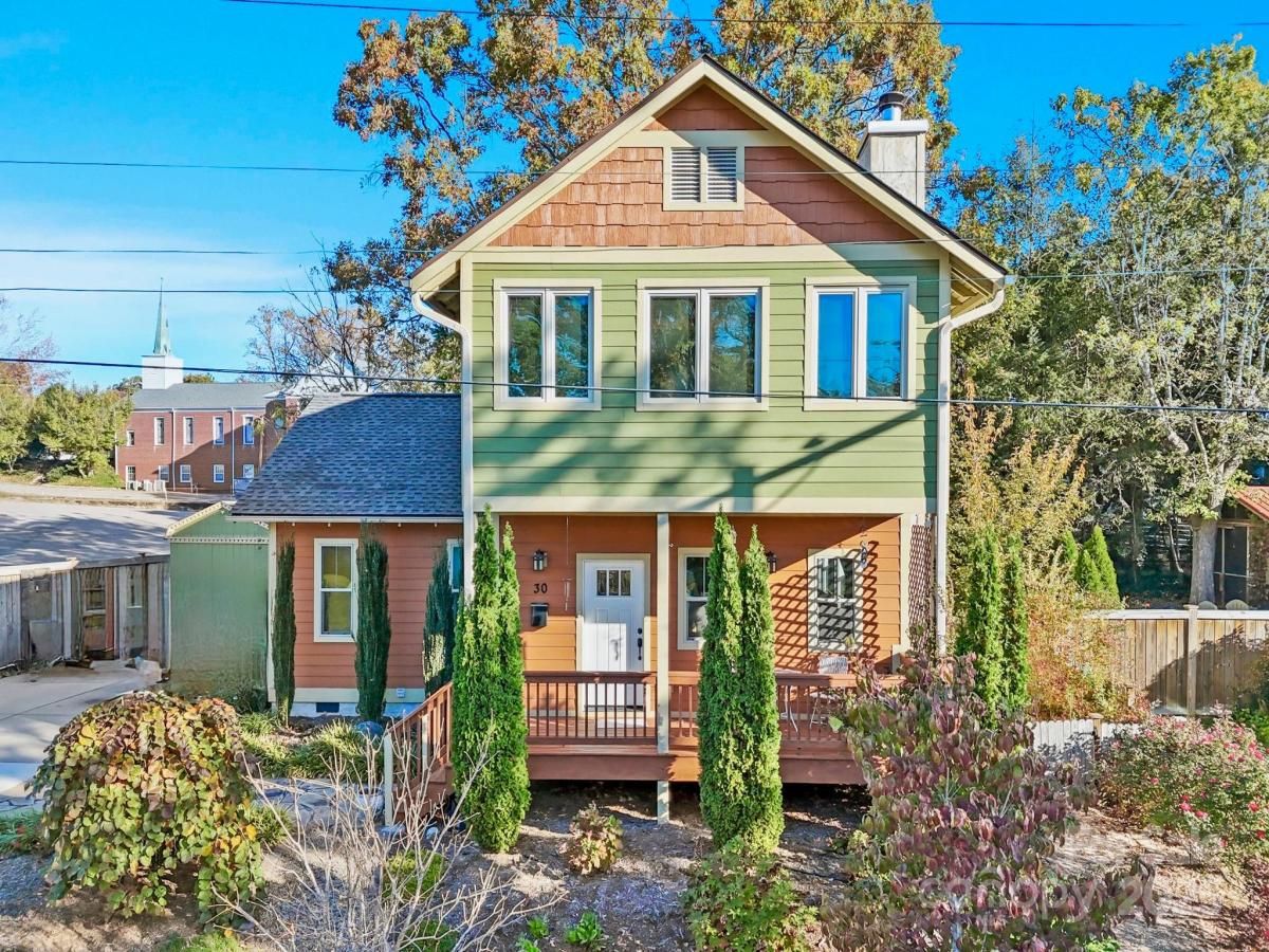 MLS #CAR4301598 image #0