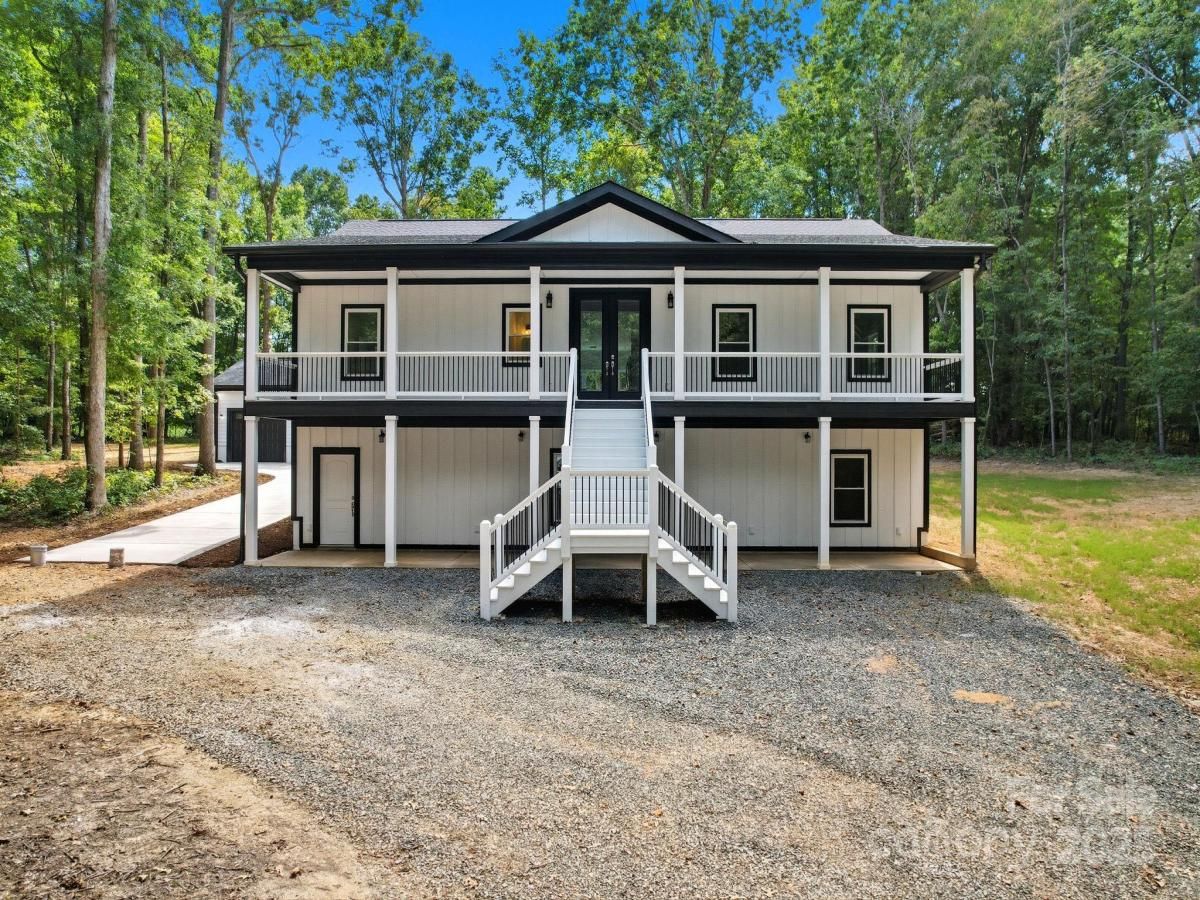 MLS #CAR4302078 image #0