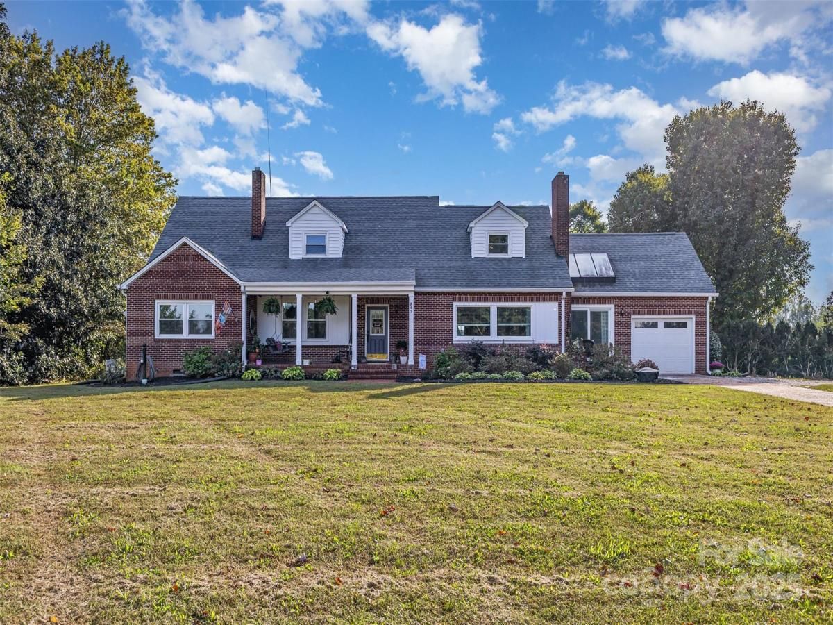 MLS #CAR4302212 image #0