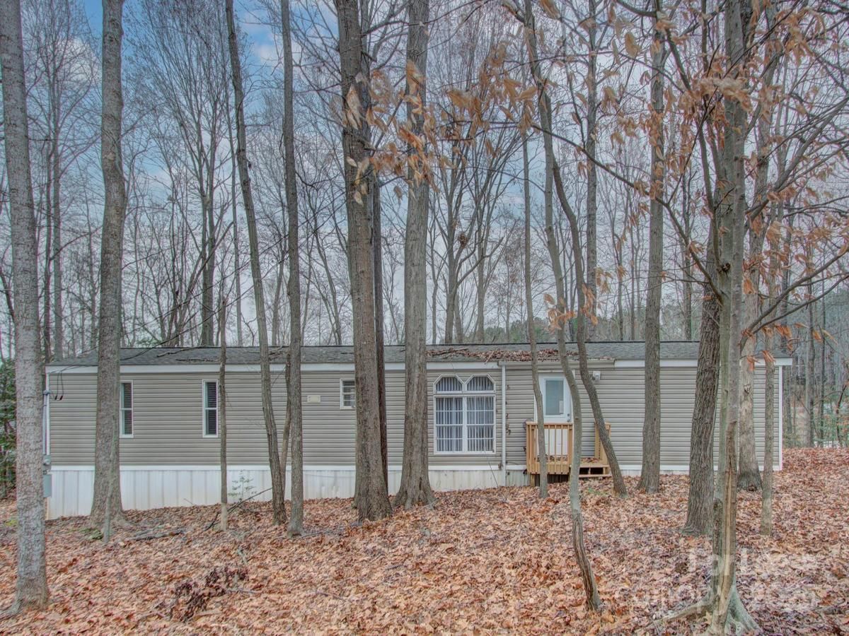 MLS #CAR4302279 image #0