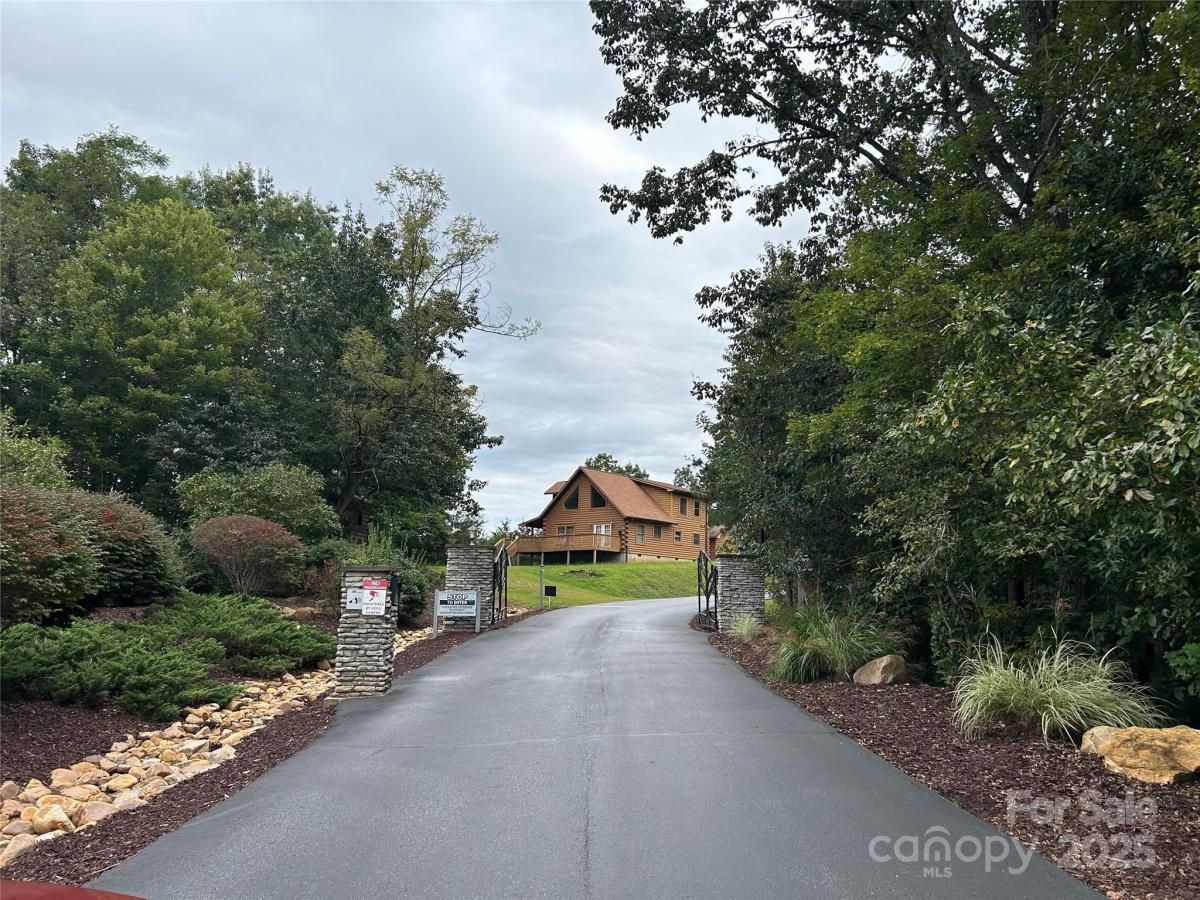 MLS #CAR4302421 image #0