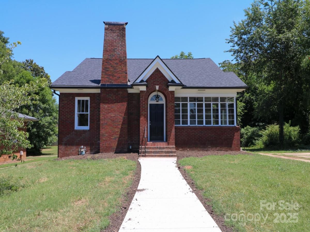 MLS #CAR4302461 image #0