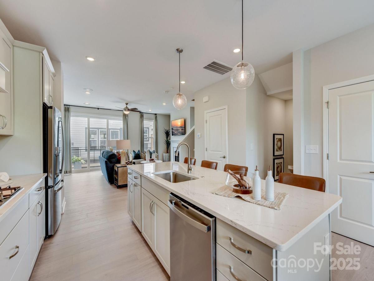 MLS #CAR4302828 image #0