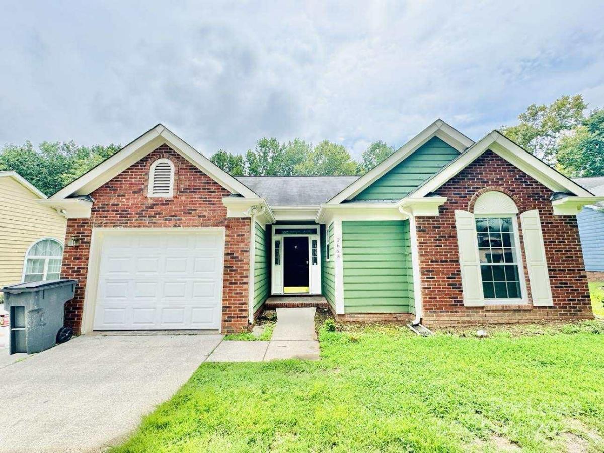 MLS #CAR4302999 image #0