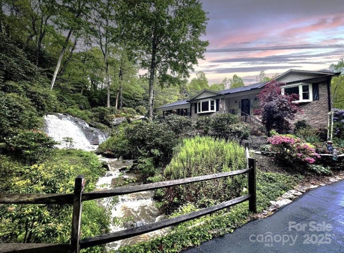 MLS #CAR4303241 image #0