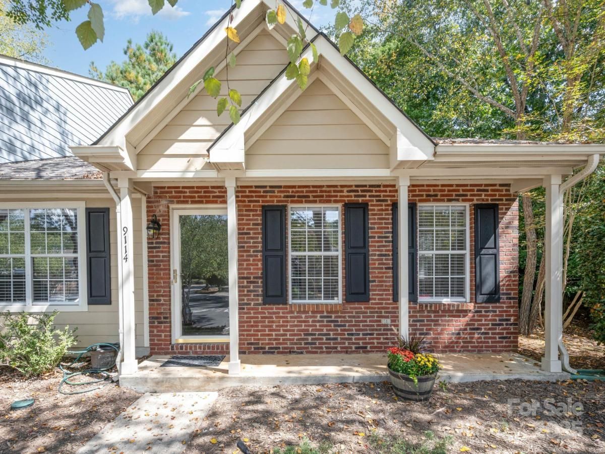 MLS #CAR4303427 image #0