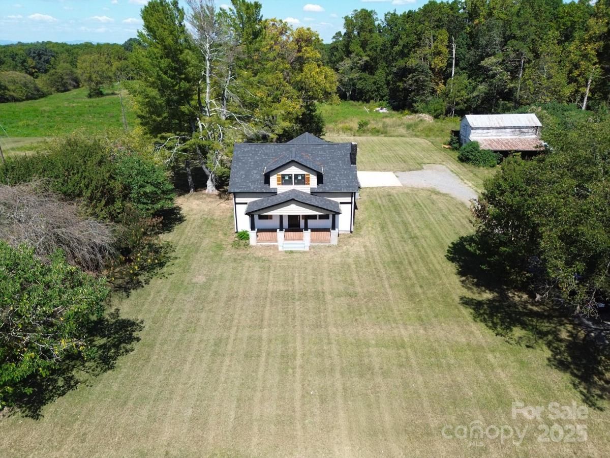 MLS #CAR4304096 image #0