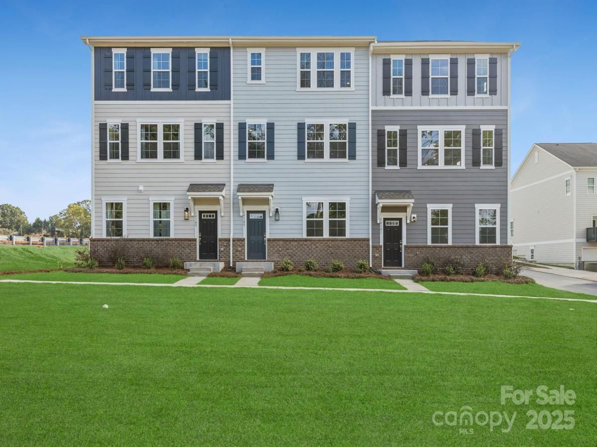 MLS #CAR4304667 image #0