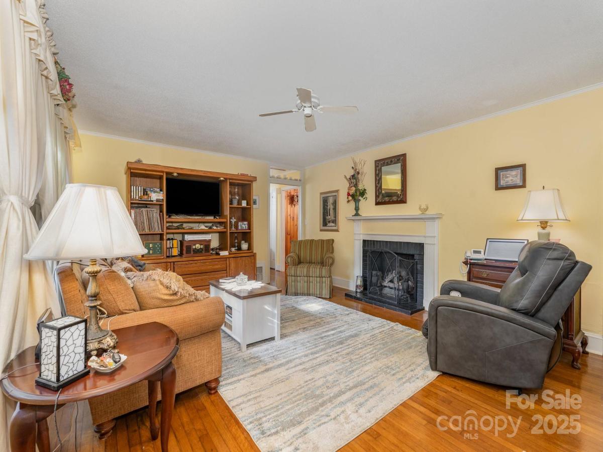 MLS #CAR4304748 image #0