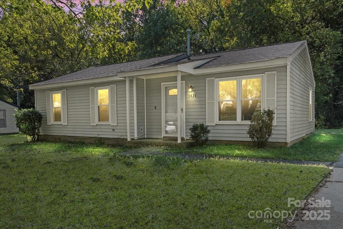 MLS #CAR4304866 image #0