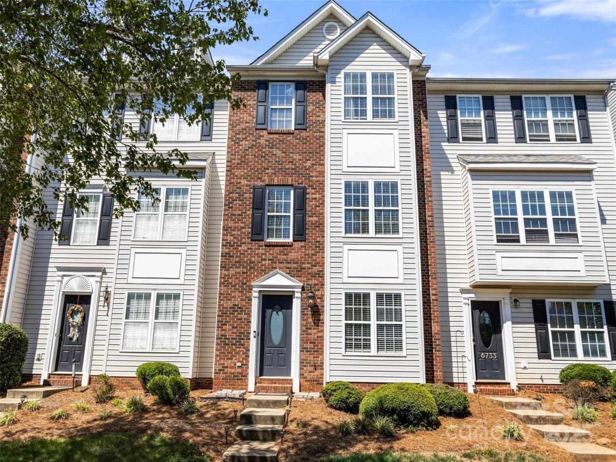 MLS #CAR4304990 image #0