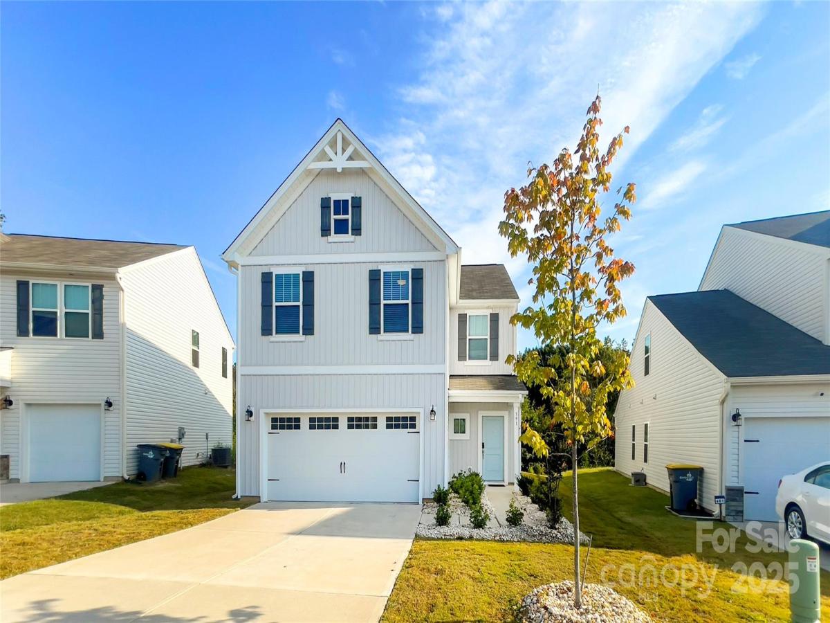 MLS #CAR4305005 image #0