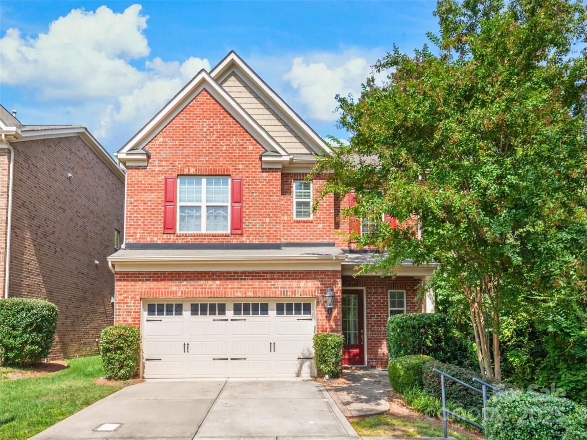 MLS #CAR4305006 image #0