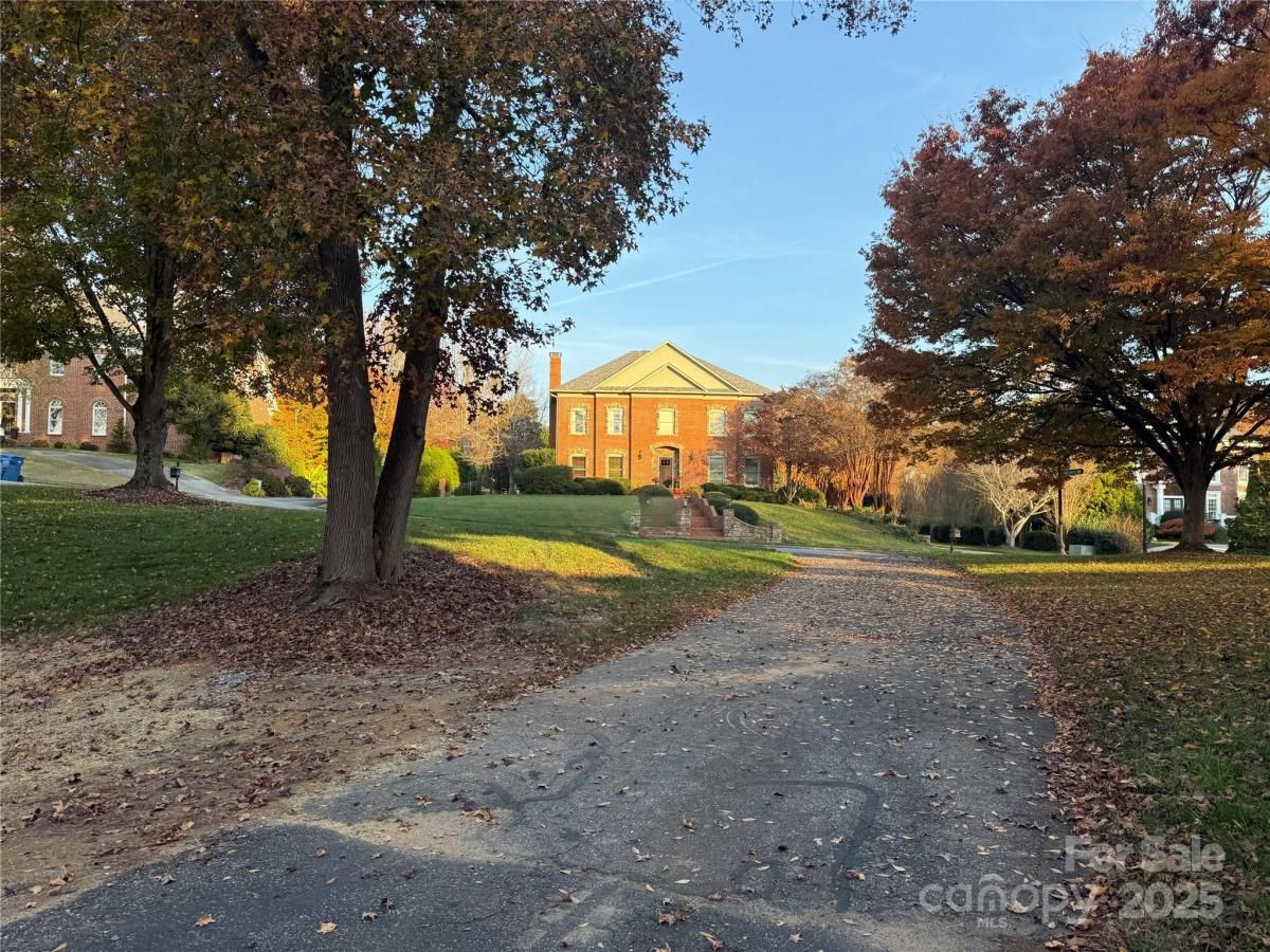 MLS #CAR4305092 image #0