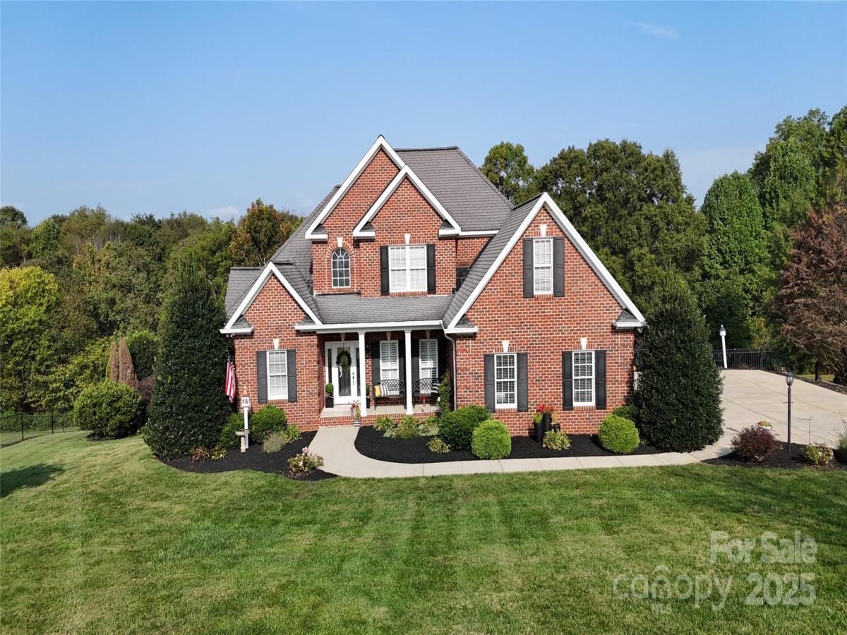 MLS #CAR4305483 image #0