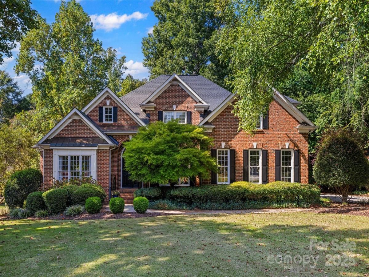 MLS #CAR4305608 image #0