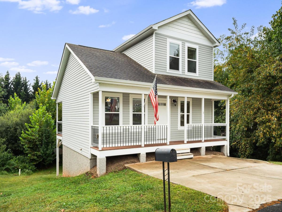 MLS #CAR4305641 image #0