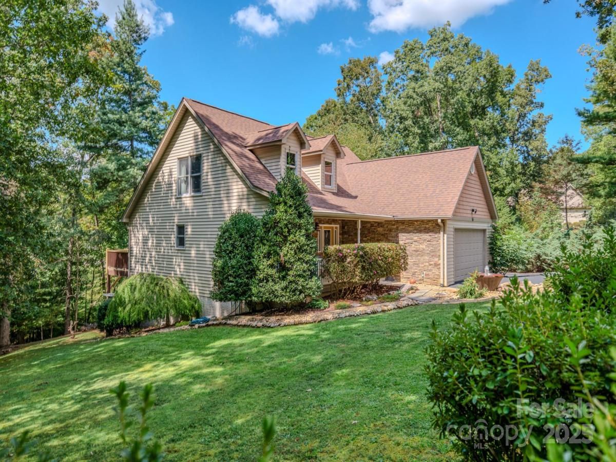 MLS #CAR4305859 image #0