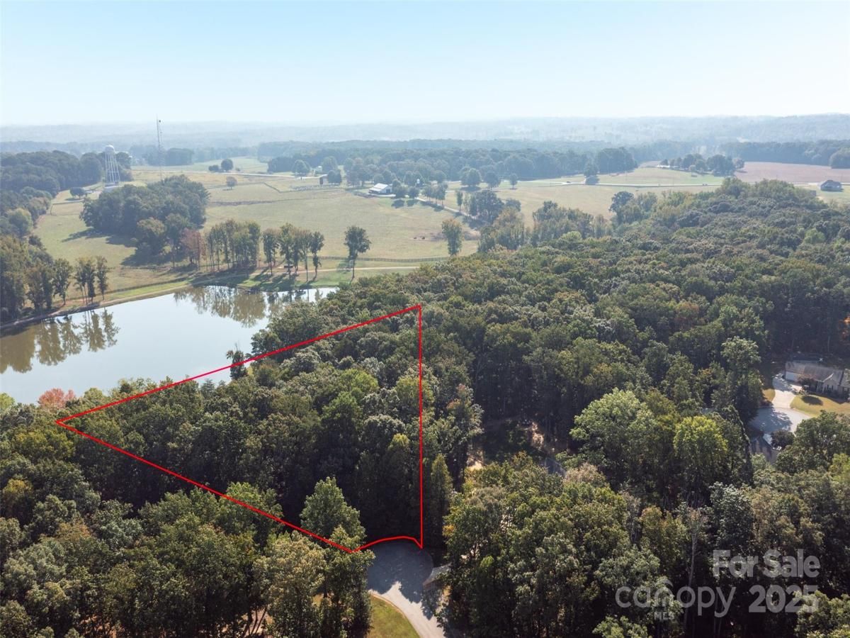 MLS #CAR4306060 image #0