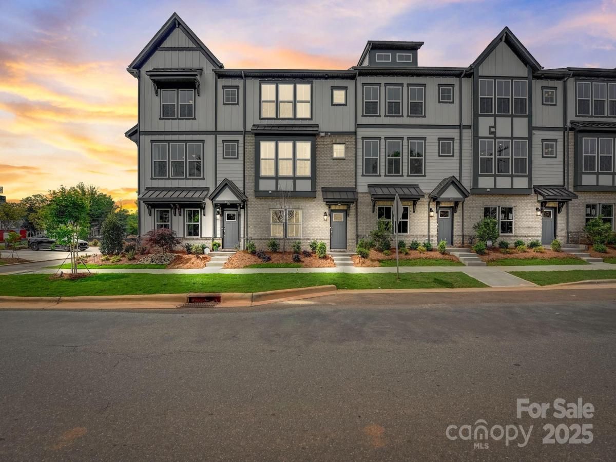 MLS #CAR4306109 image #0