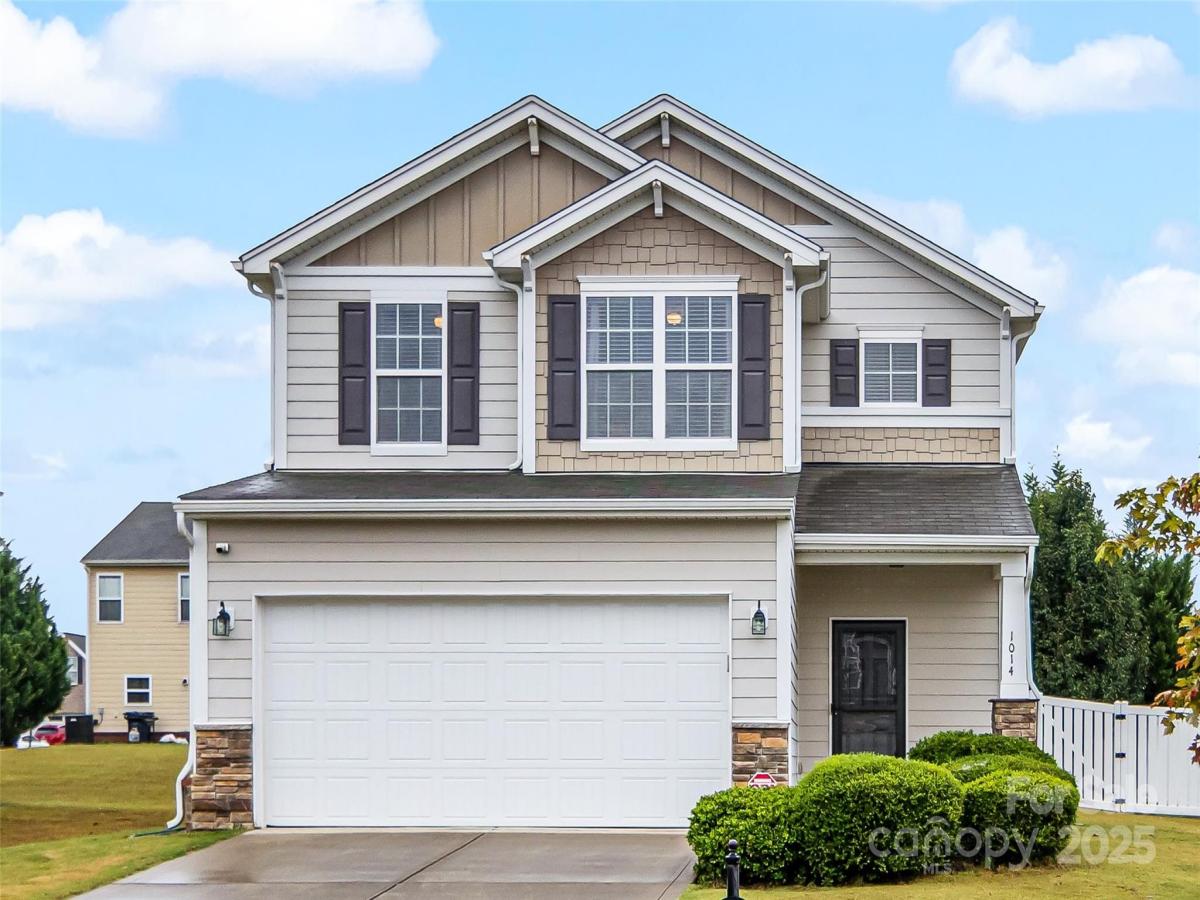 MLS #CAR4306140 image #0