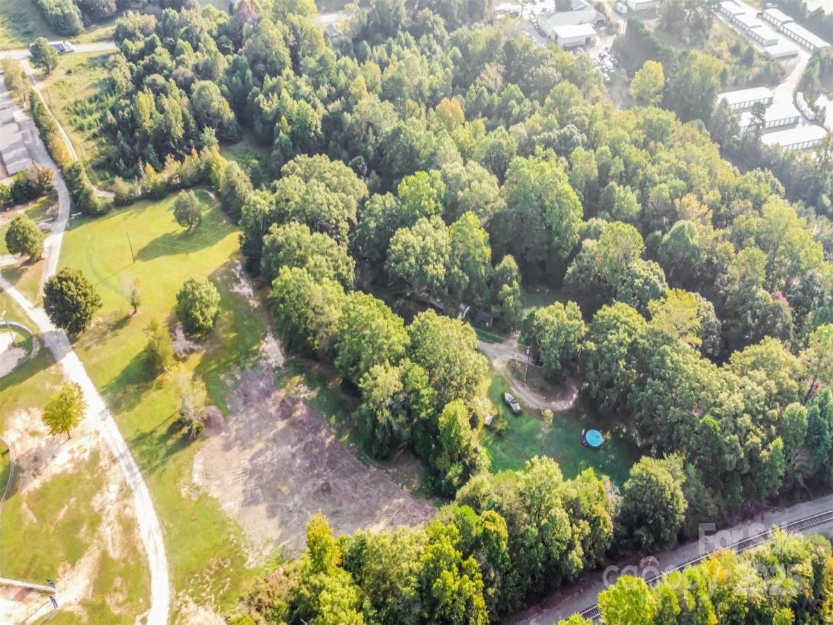 MLS #CAR4306358 image #0