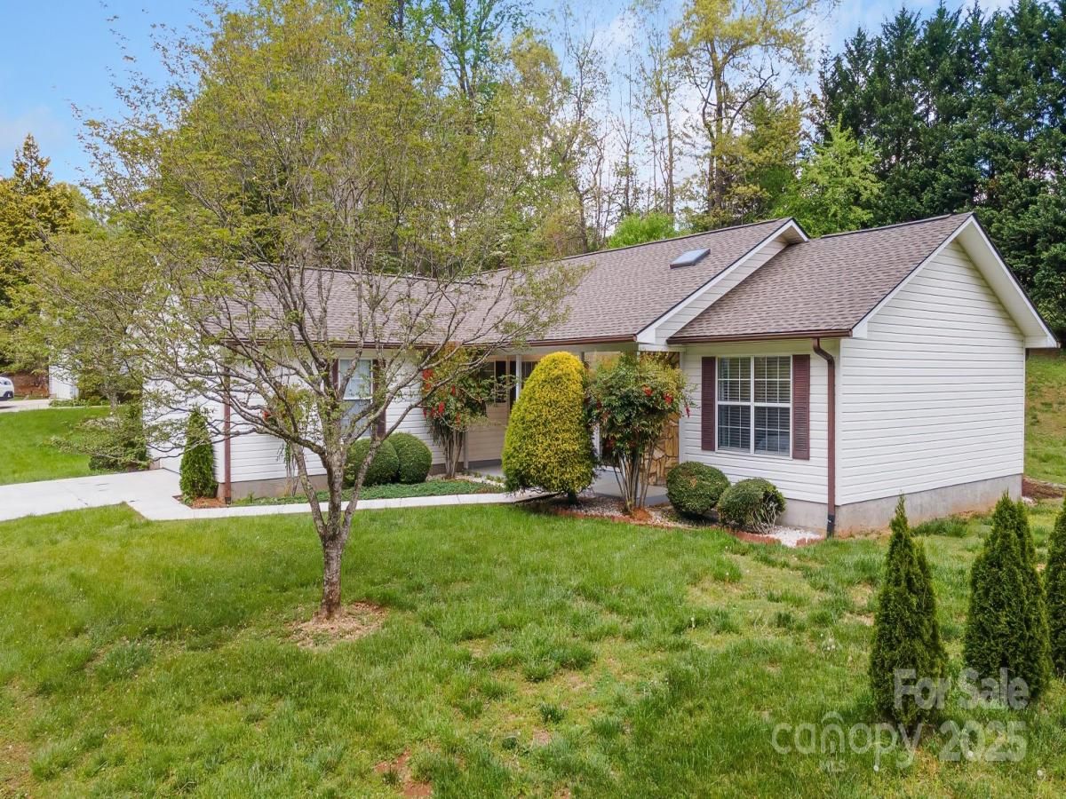 MLS #CAR4306492 image #0