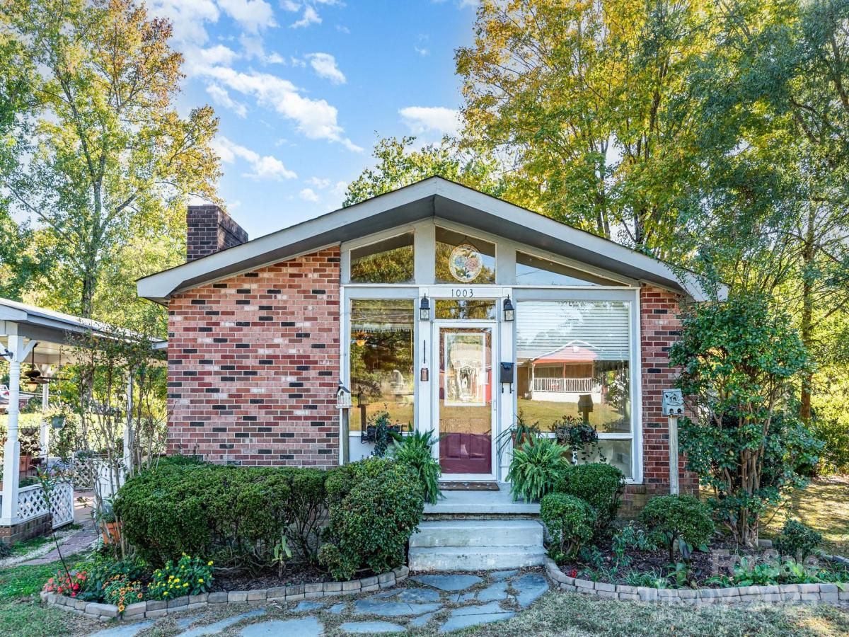 MLS #CAR4306527 image #0