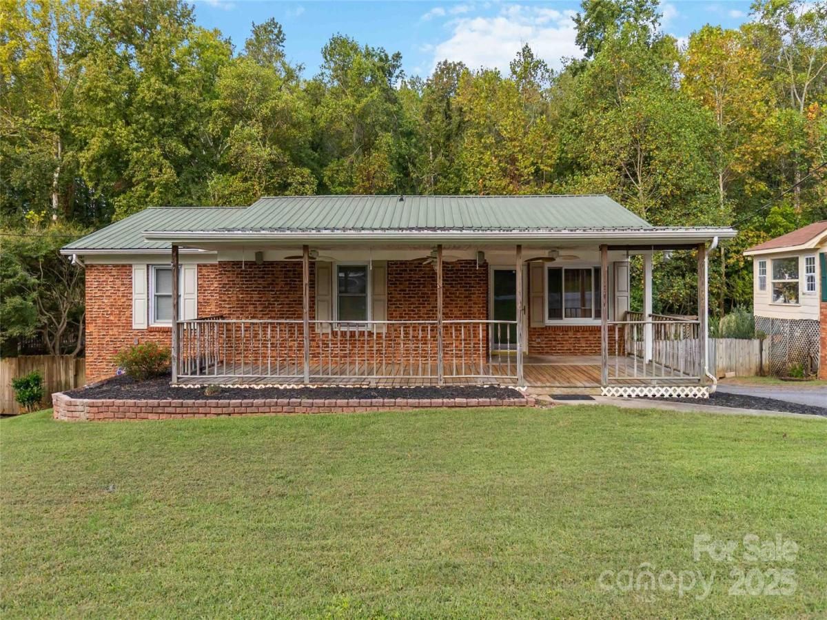 MLS #CAR4306768 image #0