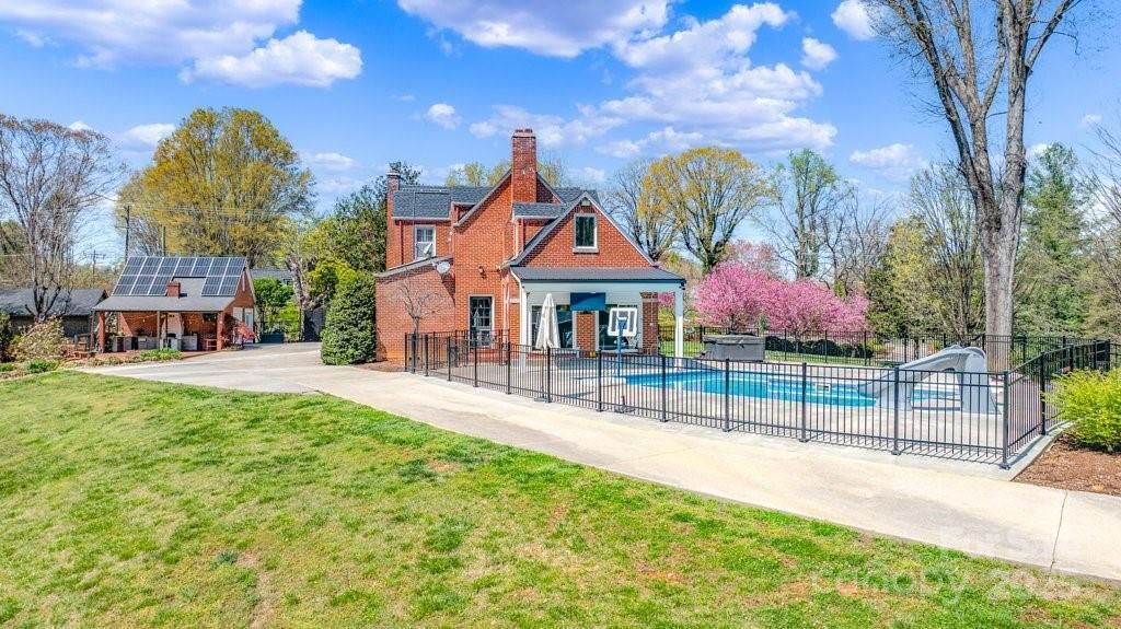 MLS #CAR4306863 image #0