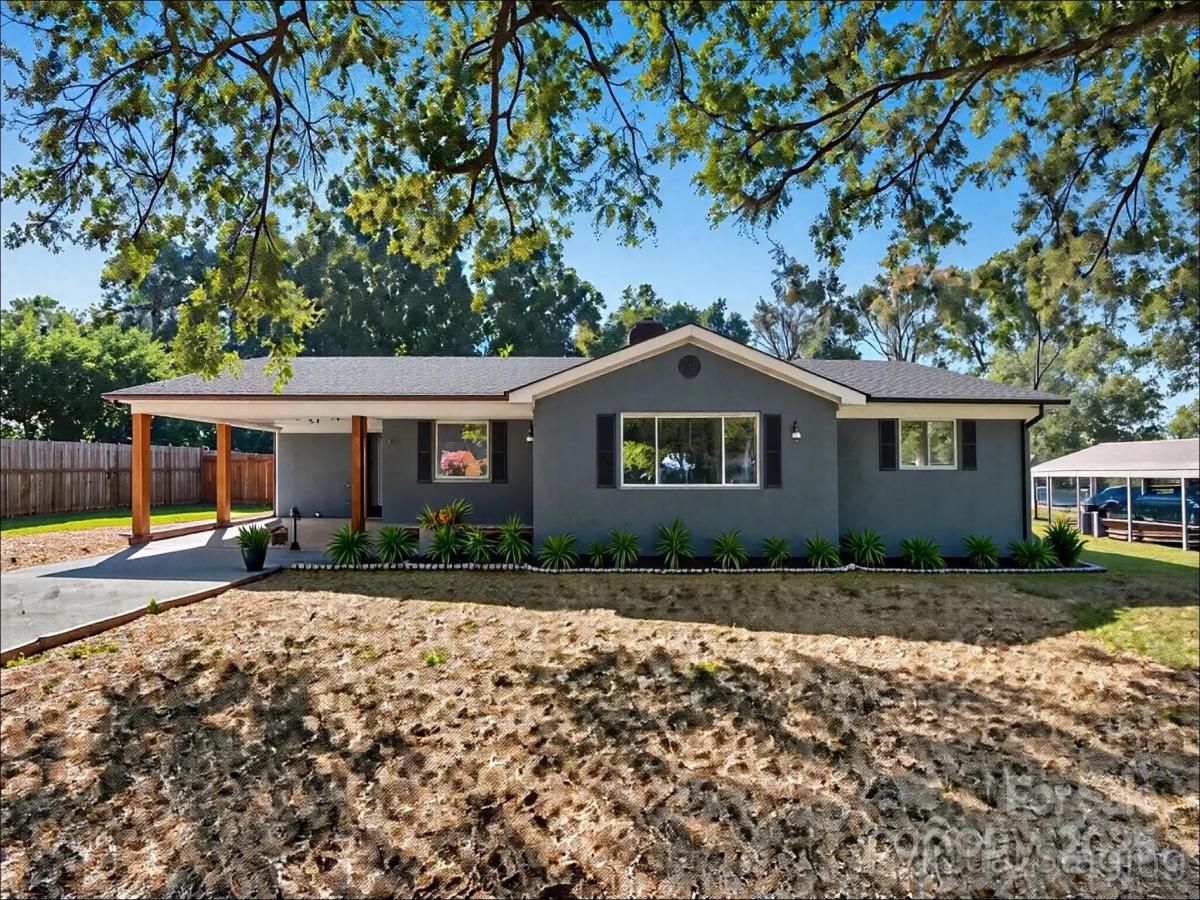 MLS #CAR4307191 image #0