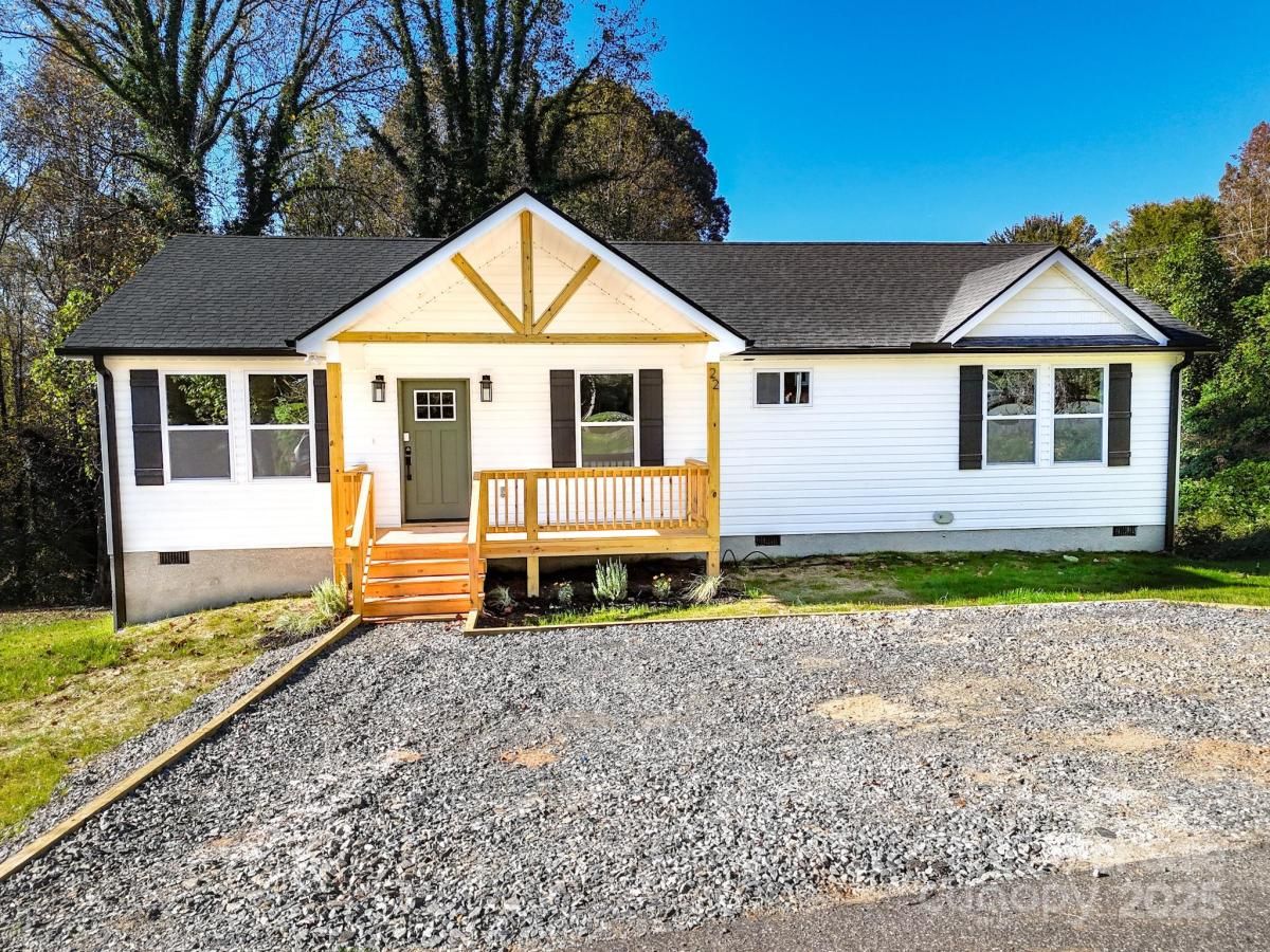 MLS #CAR4307462 image #0