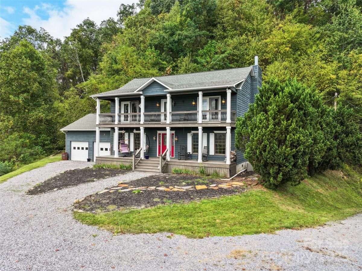 MLS #CAR4308386 image #0