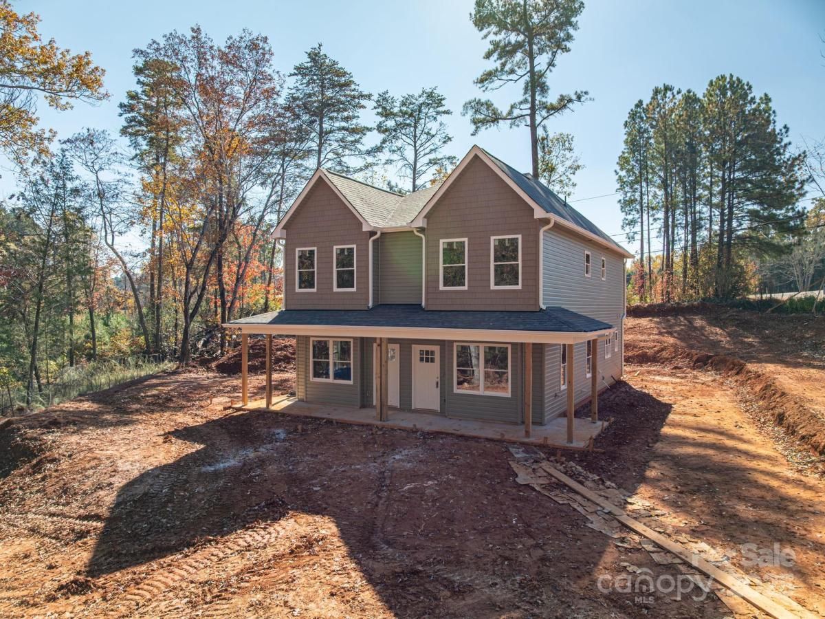 MLS #CAR4308394 image #0