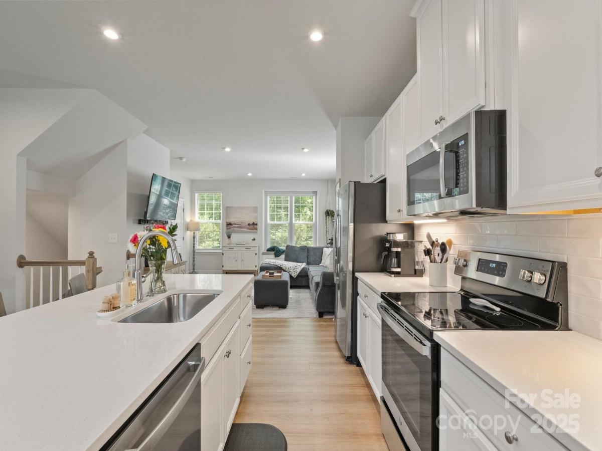 MLS #CAR4308442 image #0