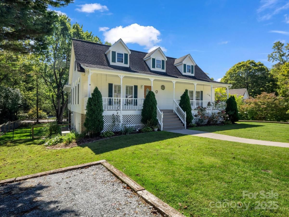 MLS #CAR4308504 image #0