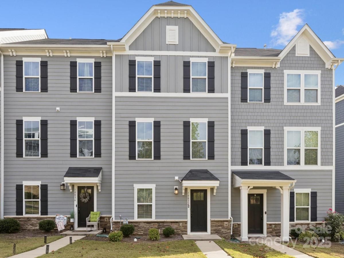 MLS #CAR4308608 image #0